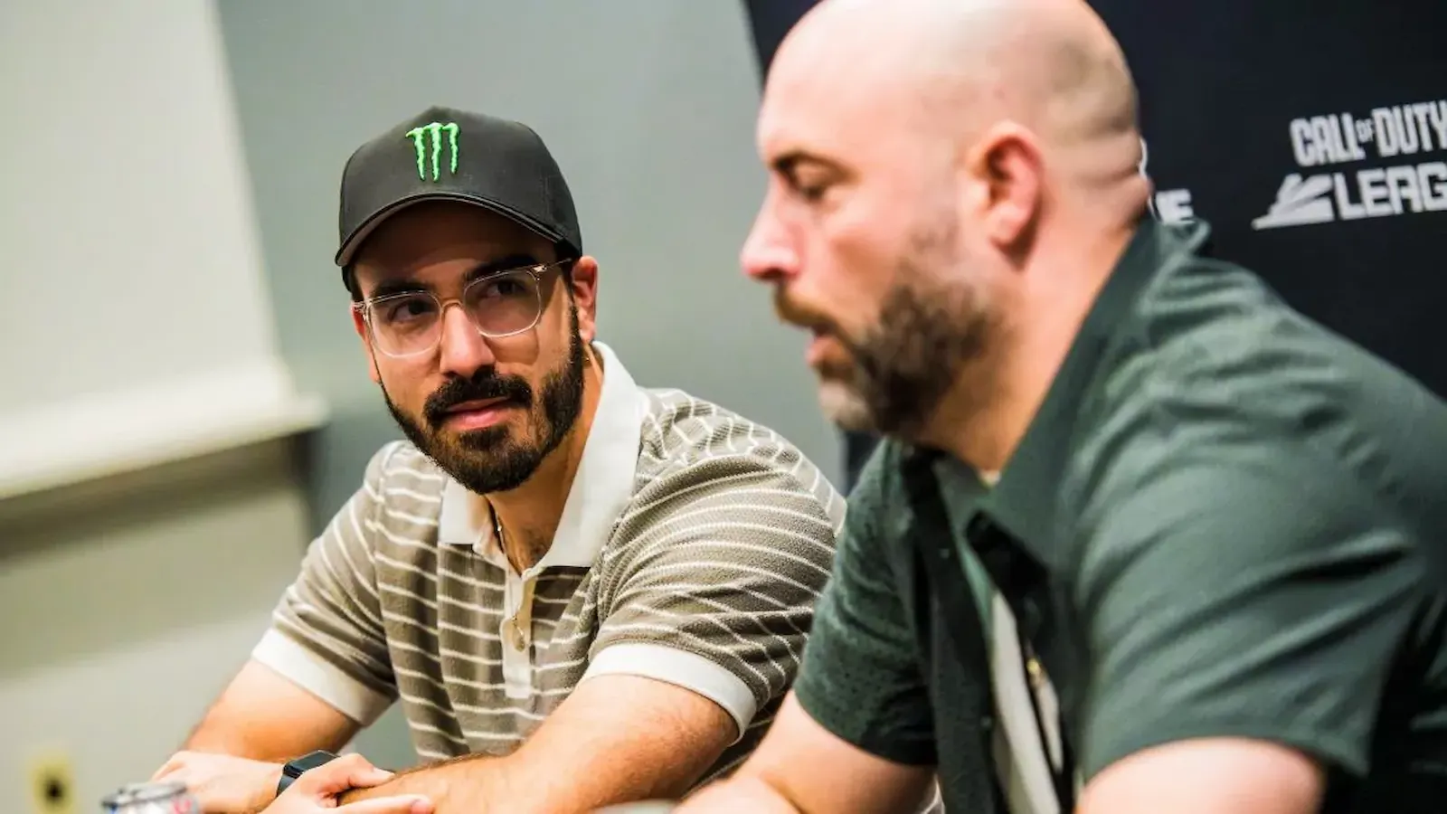 Esports: un caster se aleja de la liga y reveló que sale con la ex de su compañero