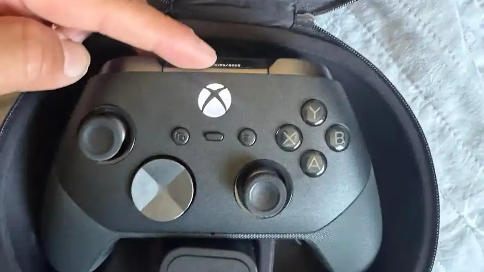 Xbox Elite Series 3: el sitio de Xbox filtró sus sticks anti-drift