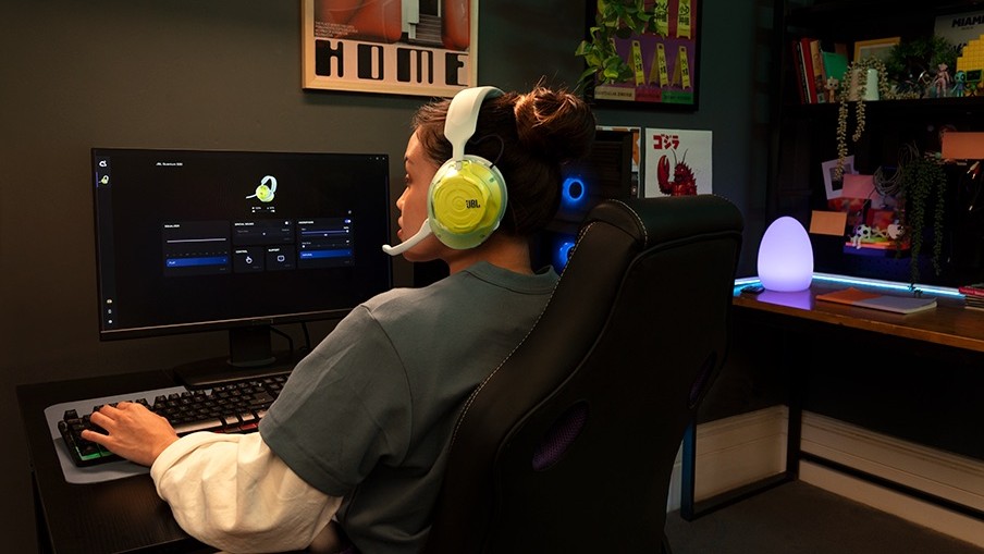 JBL a Gamescom 2026: nuove cuffie Quantum e funzioni IA per QuantumENGINE